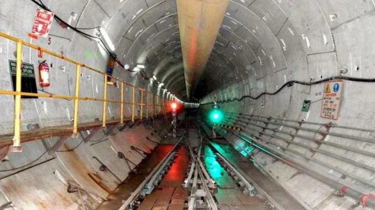 The case of tilted buildings and Metro 3 constructions The case of tilted buildings and Metro 3 constructions