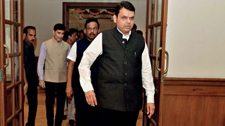 Devendra Fadnavis challenges Shiv Sena to contest mid-term polls Devendra Fadnavis challenges Shiv Sena to contest mid-term polls