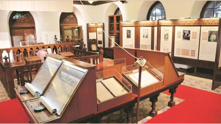 Bombay HC approves use of A4 paper for filing pleas Bombay HC approves use of A4 paper for filing pleas