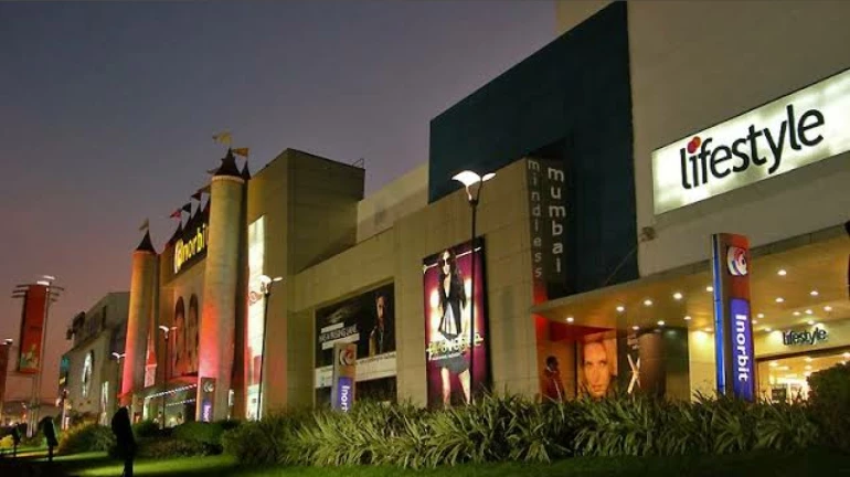 लोकल, मॉल सुरू; वाचा काय बंद? काय सुरू? लोकल, मॉल सुरू; वाचा काय बंद? काय सुरू?