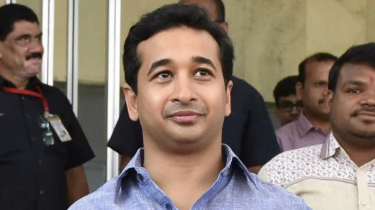 ‘त्या’लाही केंद्राची सुरक्षा द्या, नितेश राणेंचं थेट अमित शहांना पत्र ‘त्या’लाही केंद्राची सुरक्षा द्या, नितेश राणेंचं थेट अमित शहांना पत्र