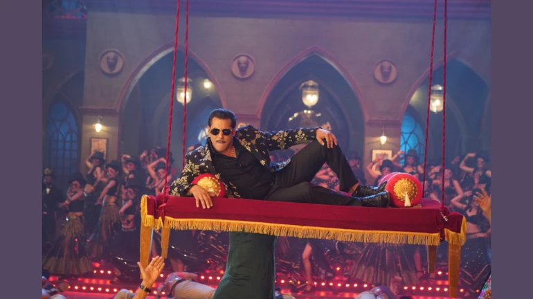 कोरोना के चलते घर में बैठे सलमान खान ने बनाई यह पेंटिंग कोरोना के चलते घर में बैठे सलमान खान ने बनाई यह पेंटिंग