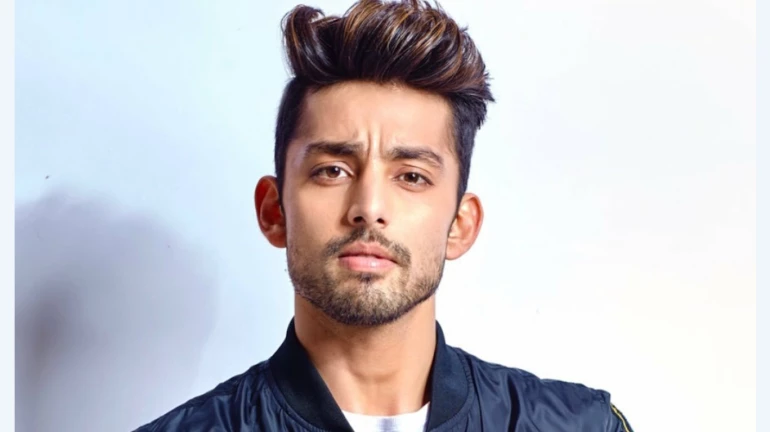 वेनिस में लूटपाट का शिकार हुए 'यारियां' एक्टर हिमांश कोहली वेनिस में लूटपाट का शिकार हुए 'यारियां' एक्टर हिमांश कोहली