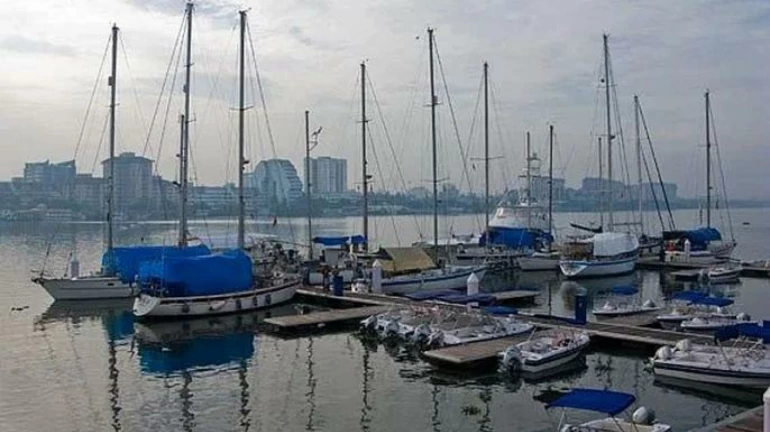 प्रिन्सेस डॉक इथं मरीना प्रकल्प उभारण्यात येणार प्रिन्सेस डॉक इथं मरीना प्रकल्प उभारण्यात येणार