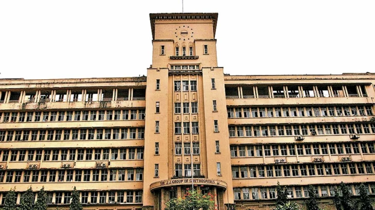 जे. जे. रुग्णालयाच्या 'या' विभागांमध्ये अद्ययावत श्रवणयंत्र विभाग जे. जे. रुग्णालयाच्या 'या' विभागांमध्ये अद्ययावत श्रवणयंत्र विभाग