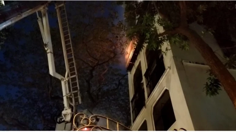 video: मुंबई के घाटकोपर में आग, कोई हताहत नहीं