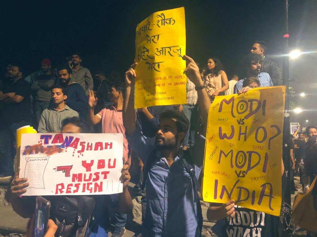 2020 Year Ending :  या '१०' घटनांमुळे २०२० हे वर्ष गाजलं