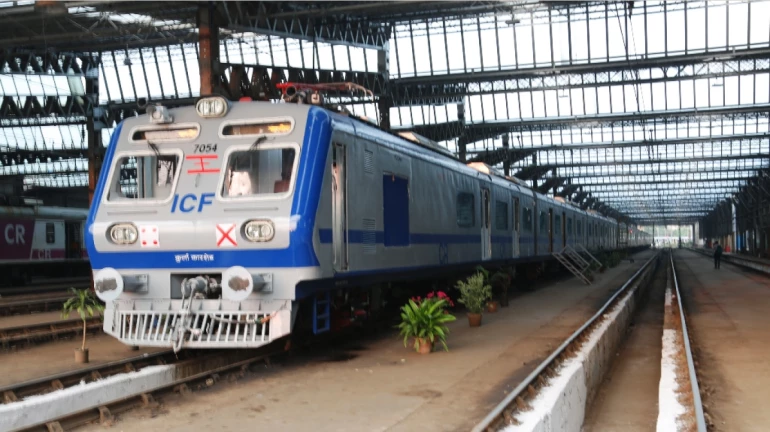 Western Railways to add 3 more AC locals on Virar-Churchgate route Western Railways to add 3 more AC locals on Virar-Churchgate route