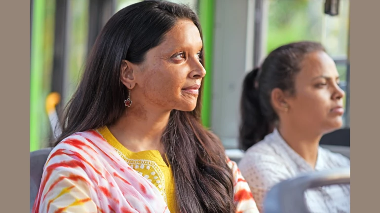 दीपिका पादुकोण ने 'छपाक' से 'मुह दिखाई 2.0' के साथ जीत की भावना की पेश! दीपिका पादुकोण ने 'छपाक' से 'मुह दिखाई 2.0' के साथ जीत की भावना की पेश!