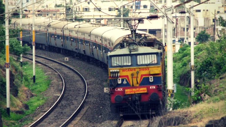 CR to run 28 unreserved special trains between Kolhapur-Satara CR to run 28 unreserved special trains between Kolhapur-Satara
