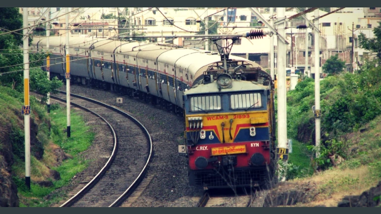 मध्य रेलवे मुंबई से 172 ग्रीष्मकालीन विशेष ट्रेनें चलाएगा