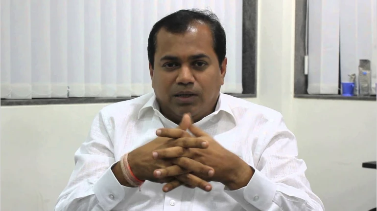 अब उद्धव ठाकरे की कैबिनेट के शिक्षा मंत्री की डिग्री पर भी उठा विवाद अब उद्धव ठाकरे की कैबिनेट के शिक्षा मंत्री की डिग्री पर भी उठा विवाद