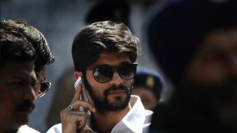 मनसेच्या महाअधिवेशनात ‘राज’पुत्राचं अधिकृत पदार्पण? मनसेच्या महाअधिवेशनात ‘राज’पुत्राचं अधिकृत पदार्पण?