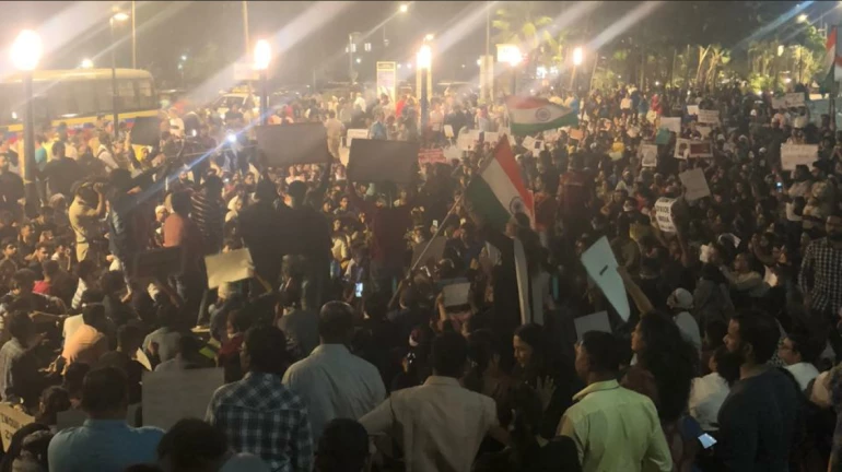 "Enough is Enough": Students, children gather in solidarity with JNU students at Carter Road "Enough is Enough": Students, children gather in solidarity with JNU students at Carter Road