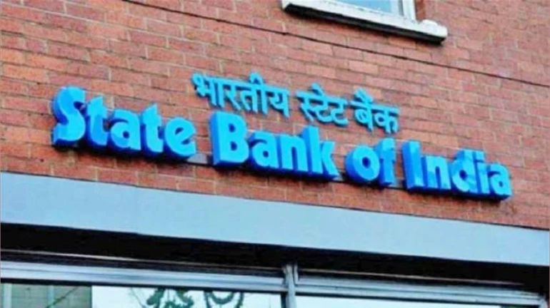 SBI ची नवी योजना, बिल्डरकडून वेळेत घराचा ताबा न दिल्यास बँक पैसे देणार SBI ची नवी योजना, बिल्डरकडून वेळेत घराचा ताबा न दिल्यास बँक पैसे देणार