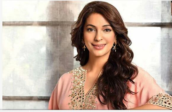 उच्च न्यायालयानं २० लाखाचा दंड ठोठावल्यानंतर जुही चावलानं दिली 'ही' प्रतिक्रिया