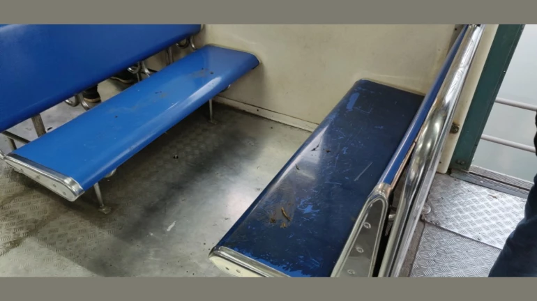 Shocking! Human Faeces Being Rubbed On Train Seats Shocking! Human Faeces Being Rubbed On Train Seats