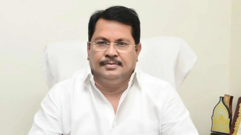 Maharashtra govt may impose 12-hour night curfew in the state Maharashtra govt may impose 12-hour night curfew in the state