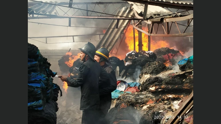 भिवंडी में कपड़ा फैक्ट्री में लगी आग, कोई हताहत नहीं