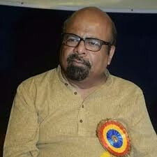 मराठीला पाठदुखीचा त्रास, महेश केळुसकरांचं मराठी साहित्य संमेलन अध्यक्षांना जाहीर पत्र