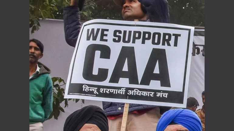 विद्यार्थ्यांचा राजकीय कार्यक्रमात वापर नको, राज्यातील सर्व शाळांना नोटीसा विद्यार्थ्यांचा राजकीय कार्यक्रमात वापर नको, राज्यातील सर्व शाळांना नोटीसा