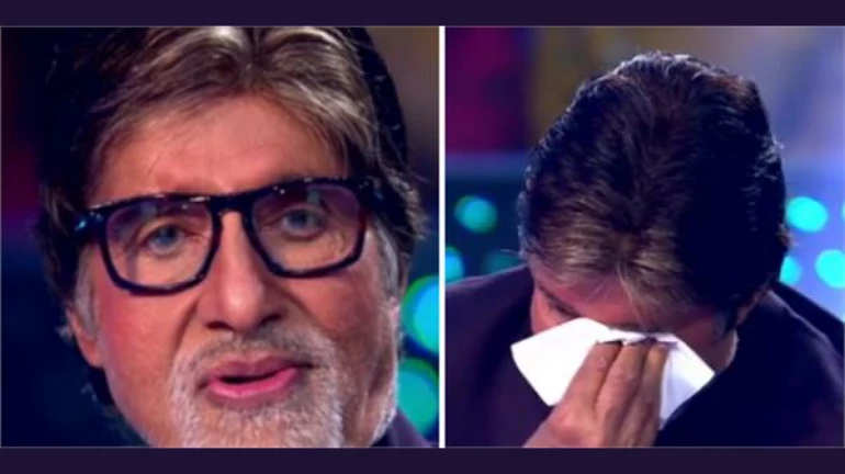 डॉक्टरांना भेटल्यानंतर अमिताभ बच्चन यांची भावनिक पोस्ट डॉक्टरांना भेटल्यानंतर अमिताभ बच्चन यांची भावनिक पोस्ट