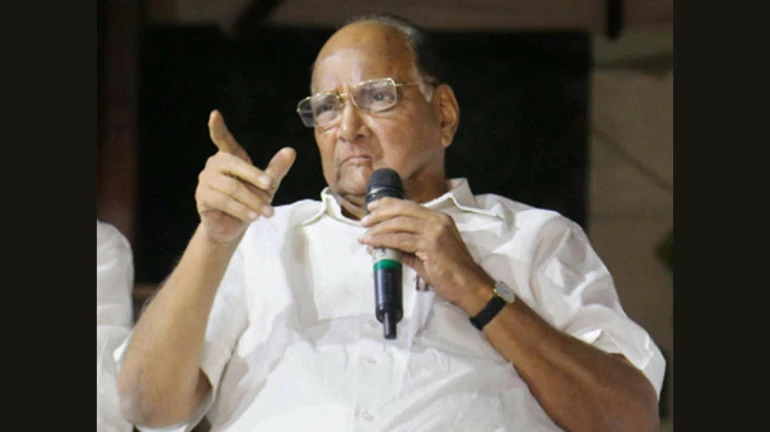 राज ठाकरेंना सिरियसली घेण्याची गरज नाही, शरद पवारांचा टोमणा राज ठाकरेंना सिरियसली घेण्याची गरज नाही, शरद पवारांचा टोमणा