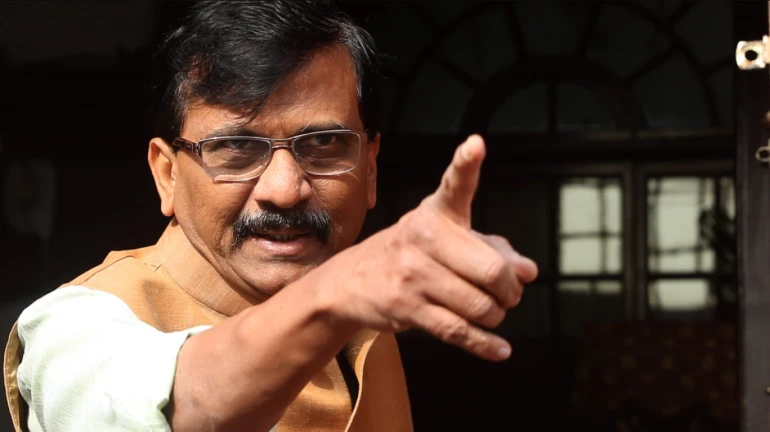 कंगना रनौत के फैंस ने शिवसेना के सांसद संजय राऊत को दी धमकी, हुआ गिरफ्तार कंगना रनौत के फैंस ने शिवसेना के सांसद संजय राऊत को दी धमकी, हुआ गिरफ्तार