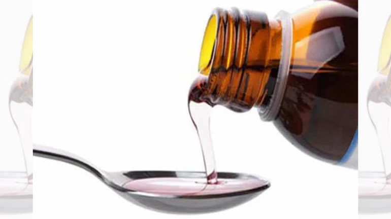 मुंबईत नशेसाठी कप सीरप घेणाऱ्यांमध्ये वाढ मुंबईत नशेसाठी कप सीरप घेणाऱ्यांमध्ये वाढ