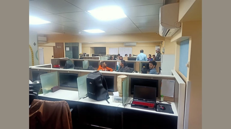 'व्हायग्रा'च्या नावाखाली मुंबईतून अमेरिकन नागरिकांना कोट्यावधी रुपयांना गंडा 'व्हायग्रा'च्या नावाखाली मुंबईतून अमेरिकन नागरिकांना कोट्यावधी रुपयांना गंडा