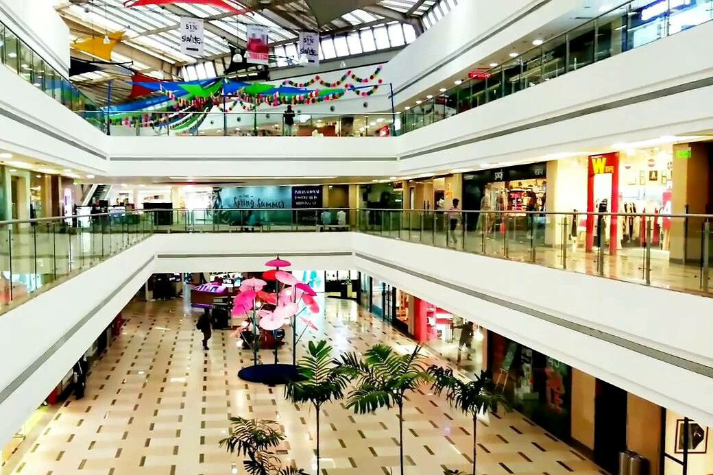 Mumbai 24*7: Here are Five Malls That Will Stay Open From Friday