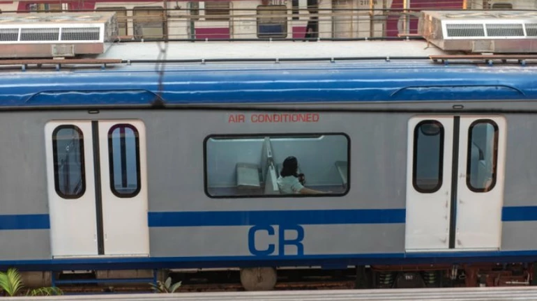 ठाणे से पनवेल से लिए आज से रेग्युलर एसी लोकल की सेवा ठाणे से पनवेल से लिए आज से रेग्युलर एसी लोकल की सेवा