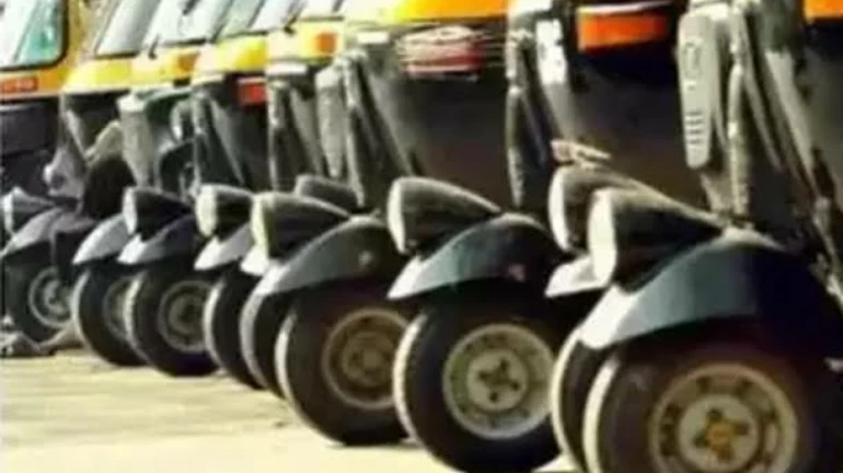 Prepaid autos to start from Lokmanya Tilak Terminus From Feb 1 Prepaid autos to start from Lokmanya Tilak Terminus From Feb 1