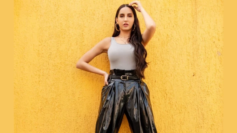 'स्ट्रीट डांसर 3डी' में अपने डांस और एक्टिंग के लिए वाहवाही लूट रही हैं नोरा फतेही 'स्ट्रीट डांसर 3डी' में अपने डांस और एक्टिंग के लिए वाहवाही लूट रही हैं नोरा फतेही