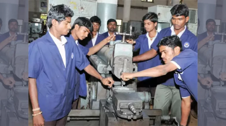 आयटीआय उतीर्ण झालेल्या 'इतक्या' विद्यार्थ्यांना अॅप्रेंटिशिप आयटीआय उतीर्ण झालेल्या 'इतक्या' विद्यार्थ्यांना अॅप्रेंटिशिप