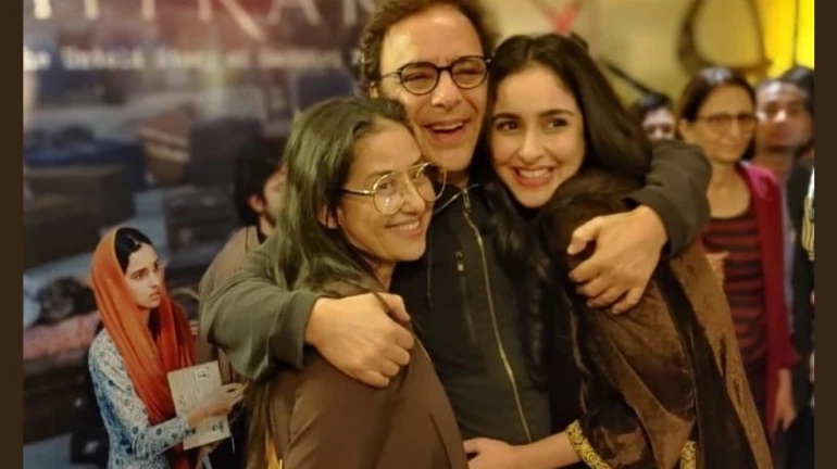 जब एक साथ आईं '1942: ए लव स्टोरी' और 'शिकारा' की ये लीड एक्ट्रेस जब एक साथ आईं '1942: ए लव स्टोरी' और 'शिकारा' की ये लीड एक्ट्रेस