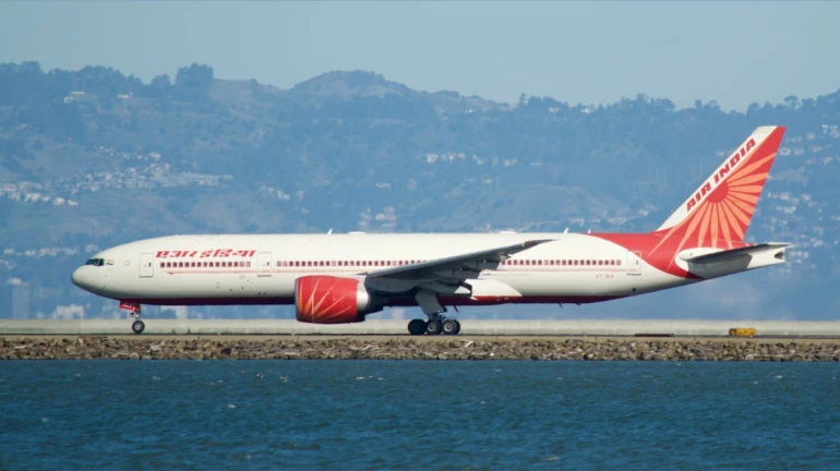 एअर इंडियावर पुन्हा टाटा समूहाची मालकी? केंद्रानं फेटाळलं वृत्त एअर इंडियावर पुन्हा टाटा समूहाची मालकी? केंद्रानं फेटाळलं वृत्त