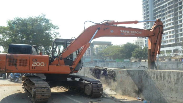 दहिसर गांवठाण और कांदरपाडा के नागरिको को 20 साल बाद मिली राहत , दहिसर नदी पर पुल बांधने का कम शुरु दहिसर गांवठाण और कांदरपाडा के नागरिको को 20 साल बाद मिली राहत , दहिसर नदी पर पुल बांधने का कम शुरु