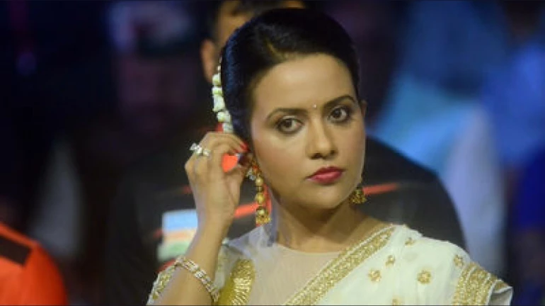 बिहार चुनाव को लेकर अमृता फडणवीस ने शिवसेना पर कसा तंज बिहार चुनाव को लेकर अमृता फडणवीस ने शिवसेना पर कसा तंज