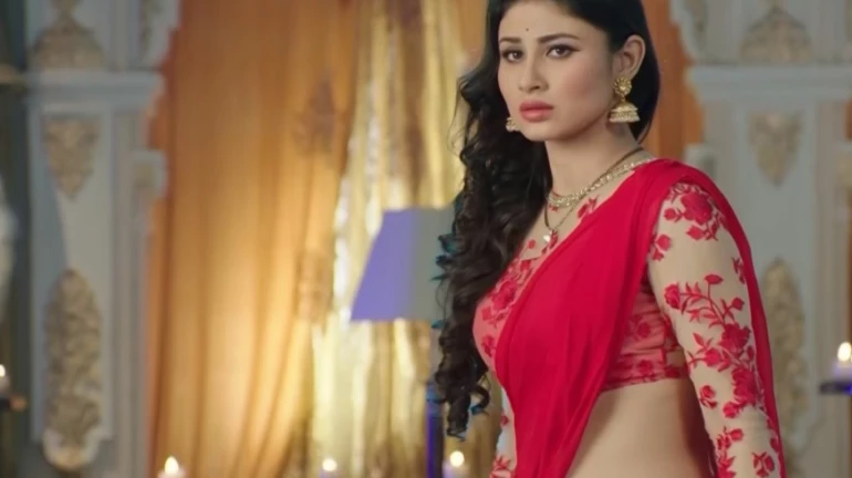 'नागिन ४'मध्ये मौनी रॉय करू शकते एन्ट्री 'नागिन ४'मध्ये मौनी रॉय करू शकते एन्ट्री