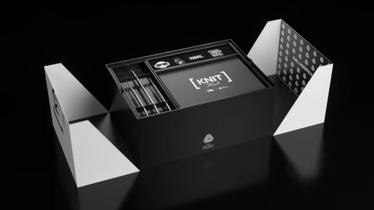 Karl Lagerfeld and The Woolmark Company collaborate to celebrate Karl’s life and legacy with “Knit Karl” Karl Lagerfeld and The Woolmark Company collaborate to celebrate Karl’s life and legacy with “Knit Karl”