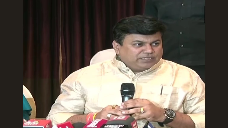 Uday Samant: No decision to cancel university exams yet Uday Samant: No decision to cancel university exams yet