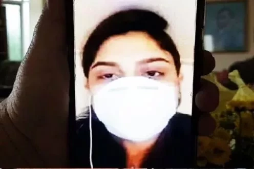 कोरोनापासून वाचवा! मुंबईतल्या तरूणीचं भारत सरकारला आवाहन