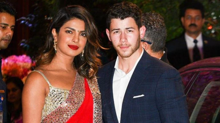 Priyanka Chopra and Nick Jonas to welcome a new member in the family