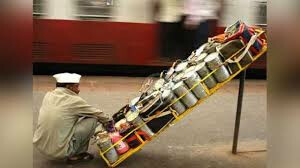 मुंबईतल्या डबेवाल्यांना मिळणार हक्काचे घर, उपमुख्यमंत्री अजित पवारांचे आश्वासन