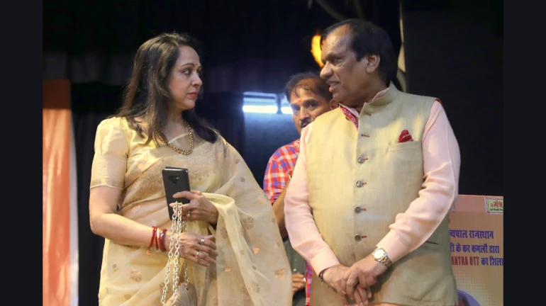 स्वामी विवेकानंद पर बनेगी वेब सीरीज, लॉन्च हुआ ओटीटी प्लेटफॉर्म 'मंत्रा' स्वामी विवेकानंद पर बनेगी वेब सीरीज, लॉन्च हुआ ओटीटी प्लेटफॉर्म 'मंत्रा'