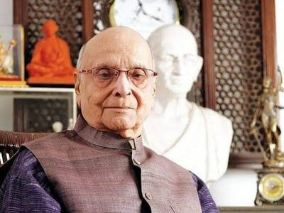 The second senior-most Bombay HC judge resigns