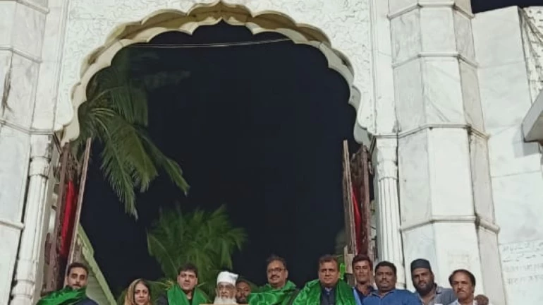 हाजी अली दरगाह का नाम वर्ल्ड बुक ऑफ रिकॉर्ड्स में दर्ज हाजी अली दरगाह का नाम वर्ल्ड बुक ऑफ रिकॉर्ड्स में दर्ज