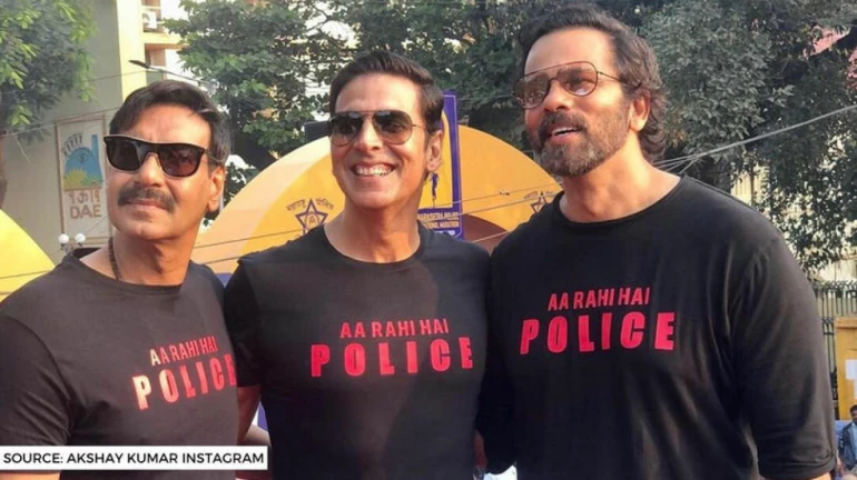 अक्षय कुमारच्या 'सुर्यवंशी'ची तारीख बदलली, आता 'या'दिवशी प्रदर्शित होणार अक्षय कुमारच्या 'सुर्यवंशी'ची तारीख बदलली, आता 'या'दिवशी प्रदर्शित होणार