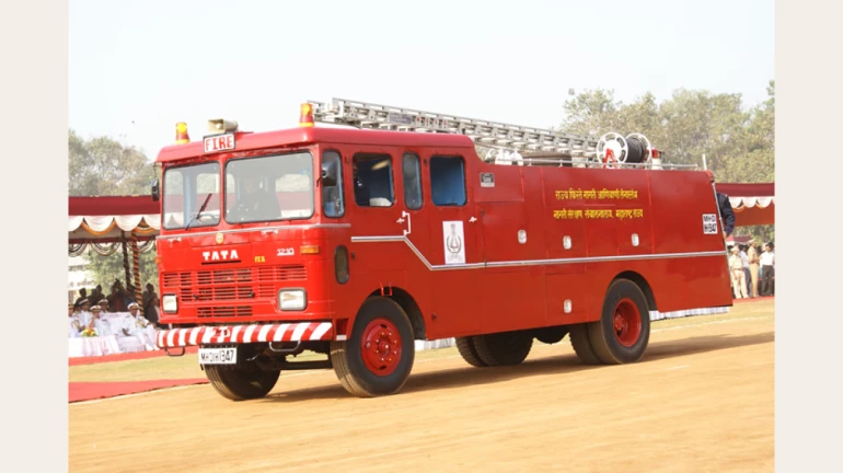 ठाणे के रेमंड ऑफिस में लगी आग, कोई हताहत नहीं